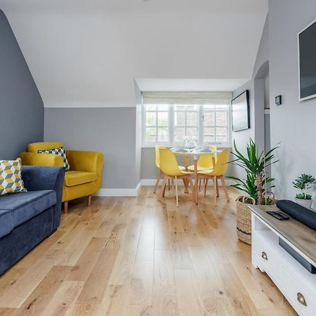 The Gem Of Central Winchester - Sleeps 4 Buitenkant foto