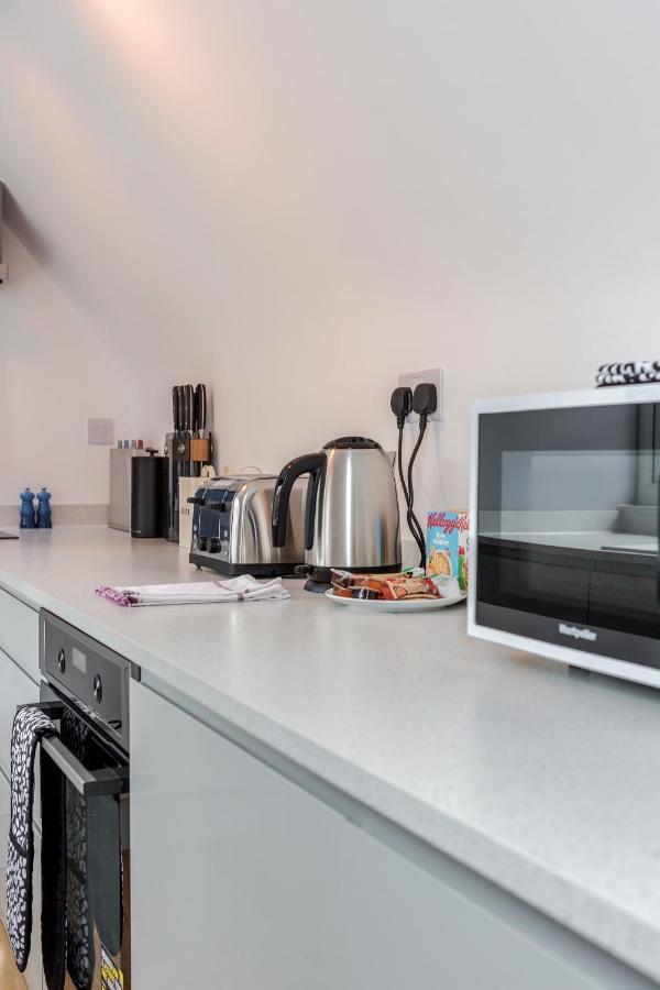 The Gem Of Central Winchester - Sleeps 4 Buitenkant foto
