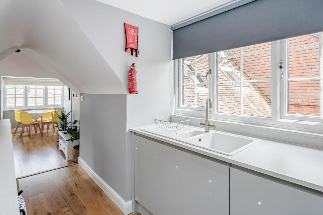 The Gem Of Central Winchester - Sleeps 4 Buitenkant foto